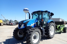 2017 New Holland T6.175